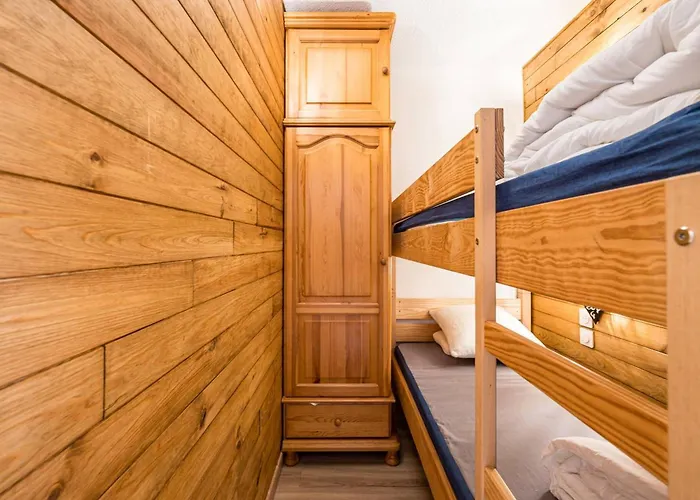 Renove - Pied Des Pistes A Plagne Centre - Fr-1-351-273